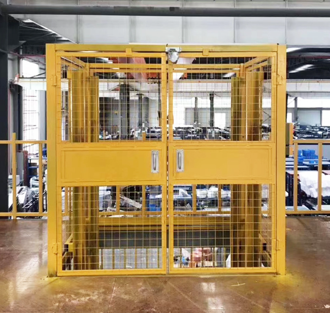 铜仁智能导轨式升降机亮相