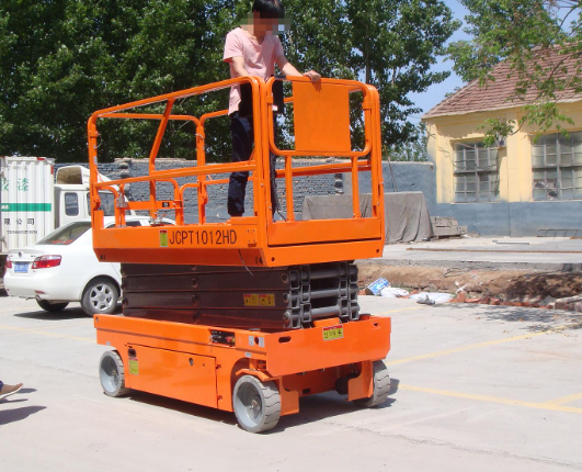 铜仁移动式升降平台规格与使用规范